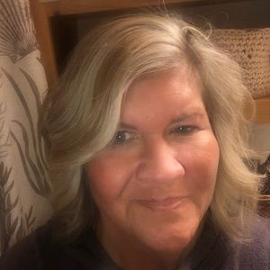 Meet your Posher, Shelley